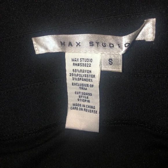 Max studio skirt sz sm / black - Picture 3 of 3